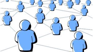 Insurance Referral Network Using Social Media 
